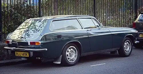 Volvo P1800.