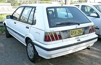 Nissan Sunny N13 5 portes de 1987-1989