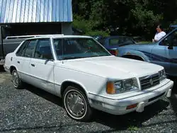 Berline Dodge 600 1988