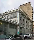 Bâtiment industriel au no 19.