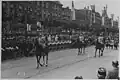 La tête du défilé du 3e RTM à Strasbourg devant le sultan Sidi Mohamed ben Youssef le 11 juillet 1939.
