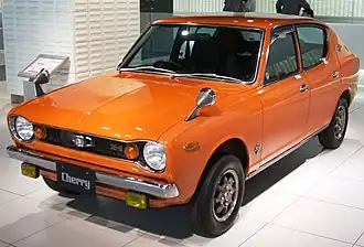 Face avant de la Datsun Cherry I 2&nbsp;portes
