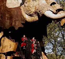 L'Éléphant à Londres.