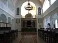 Intérieur de la synagogue.