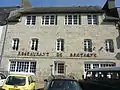 L'ancien hôtel de Bretagne.