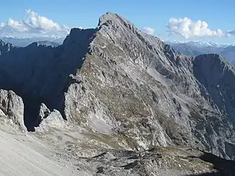 Vue depuis l'ouest.