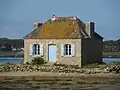 Vue rapprochée de la maison de Nichtarguér.