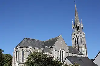 Église Notre-Dame, vue arrière.