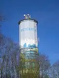 Le château d'eau.