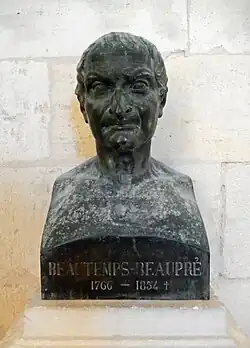 Le Verdon, Gironde, phare de Cordouan, salle des rois, buste de Charles-François Beautemps-Beaupré.