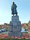 Monument au général Jacques à Dixmude.