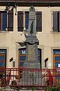 Le monument aux morts.