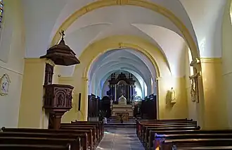 L'intérieur.