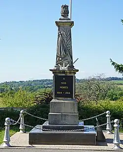 Monument aux morts.