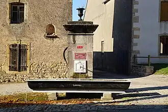 Fontaine.