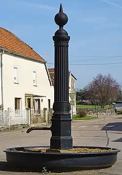 Fontaine.