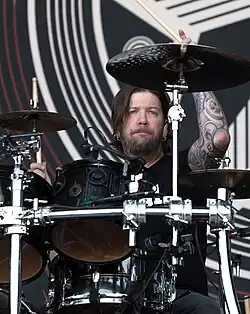 Description de l'image 20170615-099-Nova Rock 2017-Alter Bridge-Scott Phillips (cropped).jpg.
