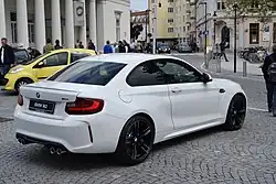 BMW M2 (2016–2017) de 272 kW (370 ch), vue arrière