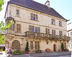 Maison du cardinal Jouffroy (XVe siècle).