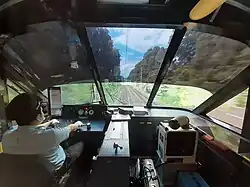 Cabine de conduite.