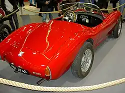 Roadster Cales, dans la tradition italienne.