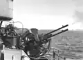 20&nbsp;mm akan m/38 pendant un exercice de tir.