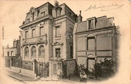 Façade principale vue latéralement, au tournant du XXe siècle.