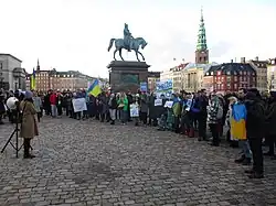 Manifestation pro-ukrainienne devant le Folketing à Copenhague (Danemark).
