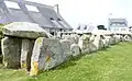L'allée couverte de Run-Aour (initialement en Plomeur, désormais réassemblée au Musée de la préhistoire finistérienne de Penmarch) 1.