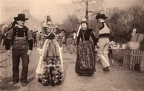 La Jabadao (ou Jambadao), danse bretonne, 2e&nbsp;figure.