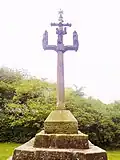 Le calvaire près de la chapelle.