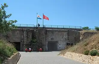 Fort,