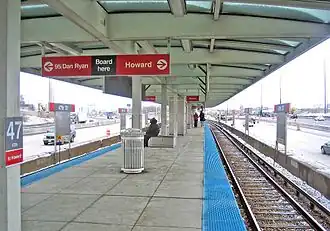 Image illustrative de l’article 47th (ligne rouge du métro de Chicago)