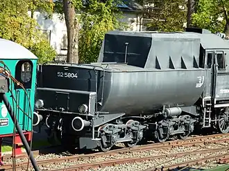Tender de 32&nbsp;m3 dit « baignoire ».
