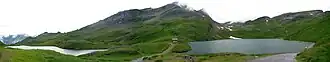 Vue du Reeti, au centre.