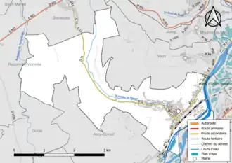 Carte en couleur présentant le réseau hydrographique de la commune