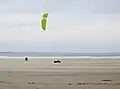 Char à voiles sur la plage de Pentrez.