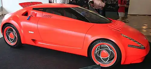 Stola S81 Stratos concept (2000).