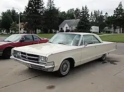 1965 300L 2 portes Hardtop