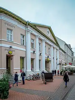 Rüütli 11