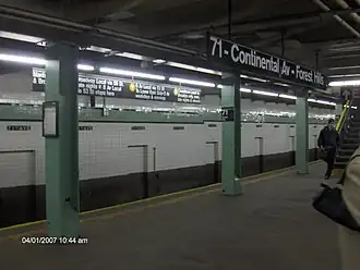Image illustrative de l’article Forest Hills – 71st Avenue (métro de New York)