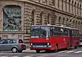Ligne 76 au croisement d’Izabella utca et Andrássy út en 2013.