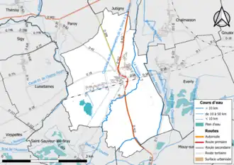 Carte en couleur présentant le réseau hydrographique de la commune