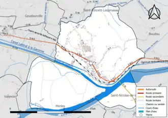 Carte en couleur présentant le réseau hydrographique de la commune