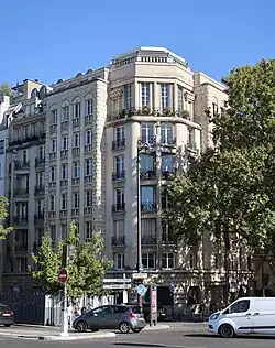 Nos&nbsp;91-93.