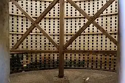 Intérieur du pigeonnier de Montierneuf.