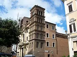 Campanile roman