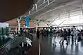 Hall des départs, accès depuis le hall des arrivées.