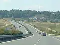 L'autoroute au niveau de l'aire de service  « Bois de Dourre ».