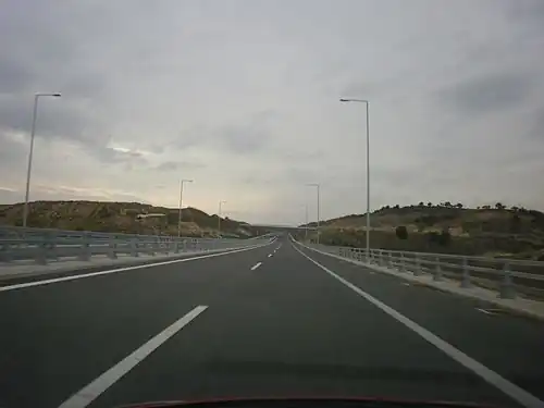 Autoroute A29 entre Mikrókastro (el) et Neápoli.